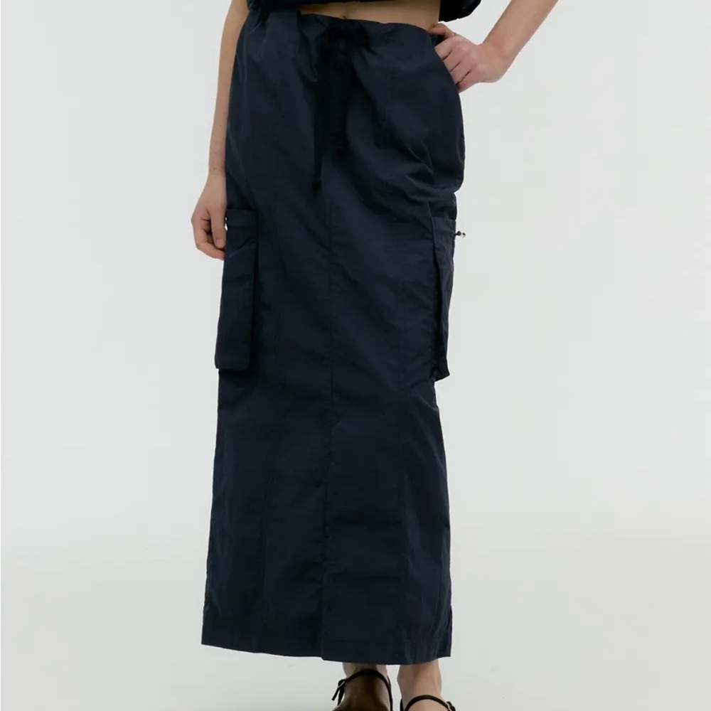 NWT MUSINSA Brand new, never been worn navy blue cargo maxi skirt. Size small.